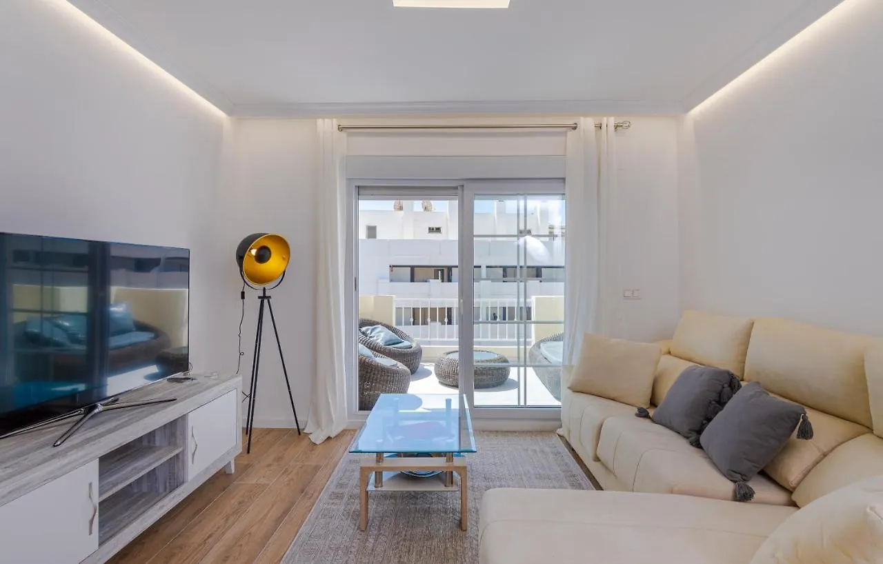 Duplex En Puente Romano Marbella Spain