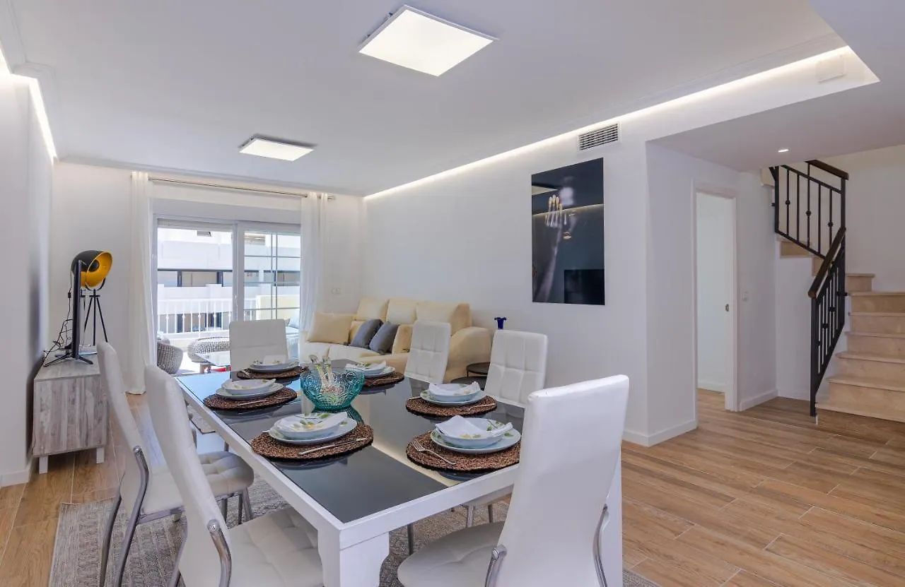 Duplex En Puente Romano Marbella Apartment