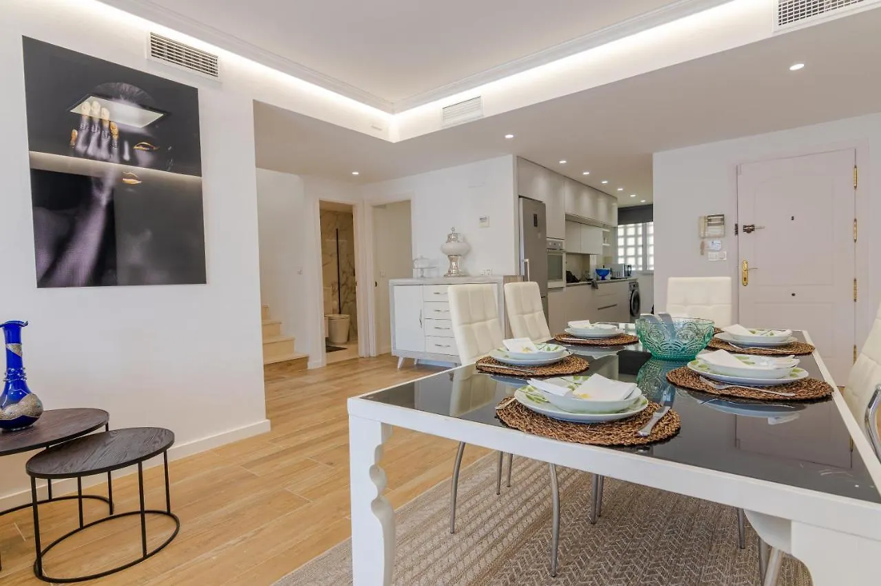 Duplex En Puente Romano Marbella Apartment